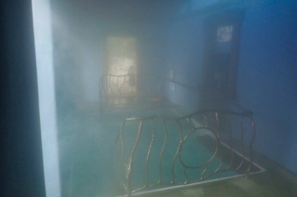 Hot Pool 4