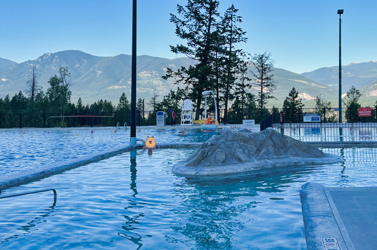 Natural Mineral Hot Springs Pools 03